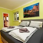 Gaya In Porec,istrien By Istrabook Villa Porec