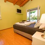 Gaya In Porec,istrien By Istrabook