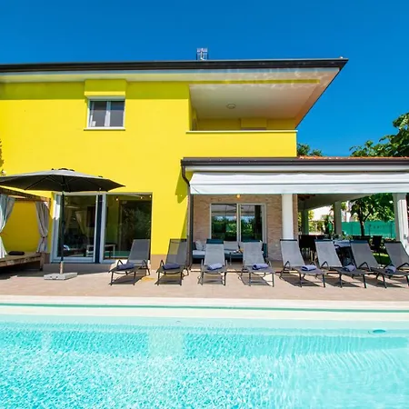 Βίλα Gaya In Porec,istrien By Istrabook Πόρετς