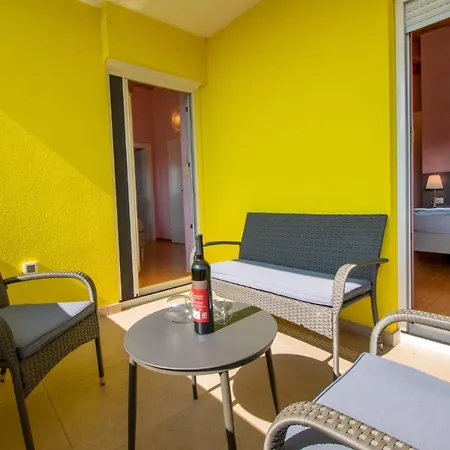 Gaya In Porec,istrien By Istrabook بوريتش