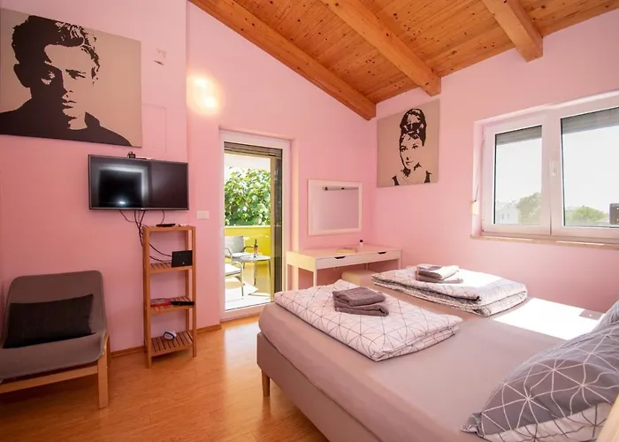 Βίλα Gaya In Porec,istrien By Istrabook *