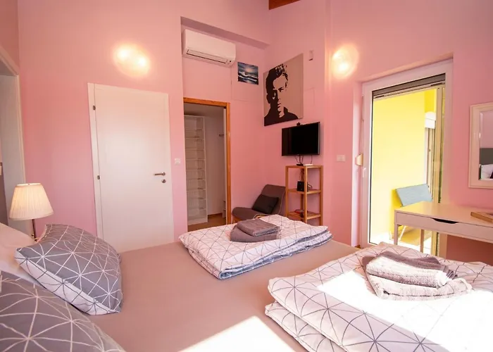 Gaya In Porec,istrien By Istrabook * Πόρετς