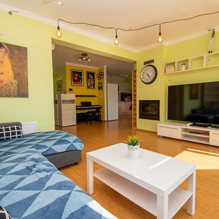 Villa Gaya In Porec,istrien By Istrabook Porec