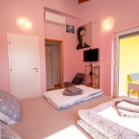 Gaya In Porec,istrien By Istrabook * Porec